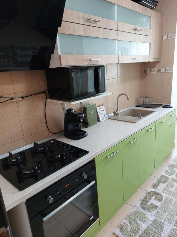 Apartament Central Renovat 3 Camere Bucarest Exterior foto